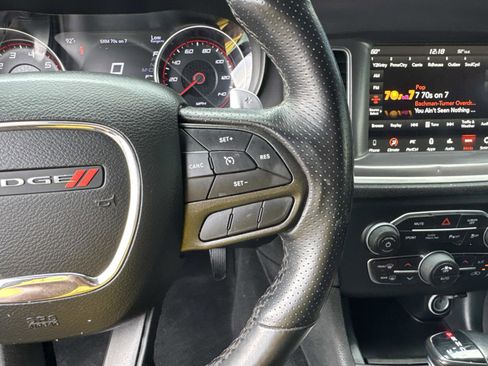 Used 2022 Dodge Charger SXT image 22