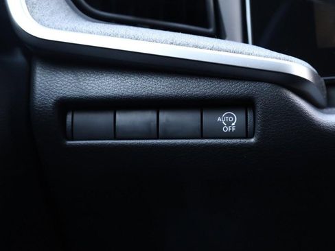 New 2026 Nissan Kicks S image 19