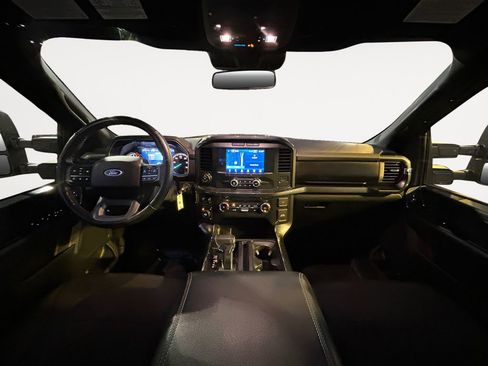 Used 2022 Ford F150 XLT w/ Equipment Group 301A Mid image 13