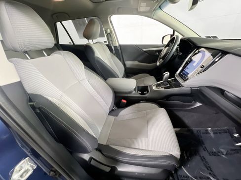Used 2022 Subaru Outback Premium image 28