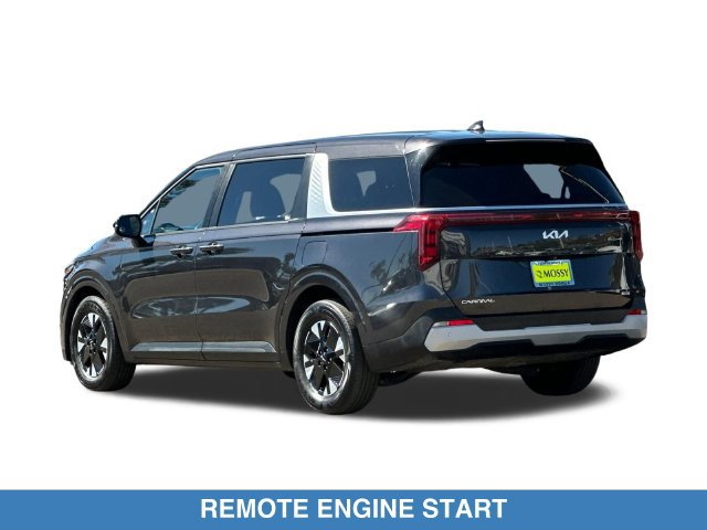 Used 2026 Kia Carnival LXS FWD image 8