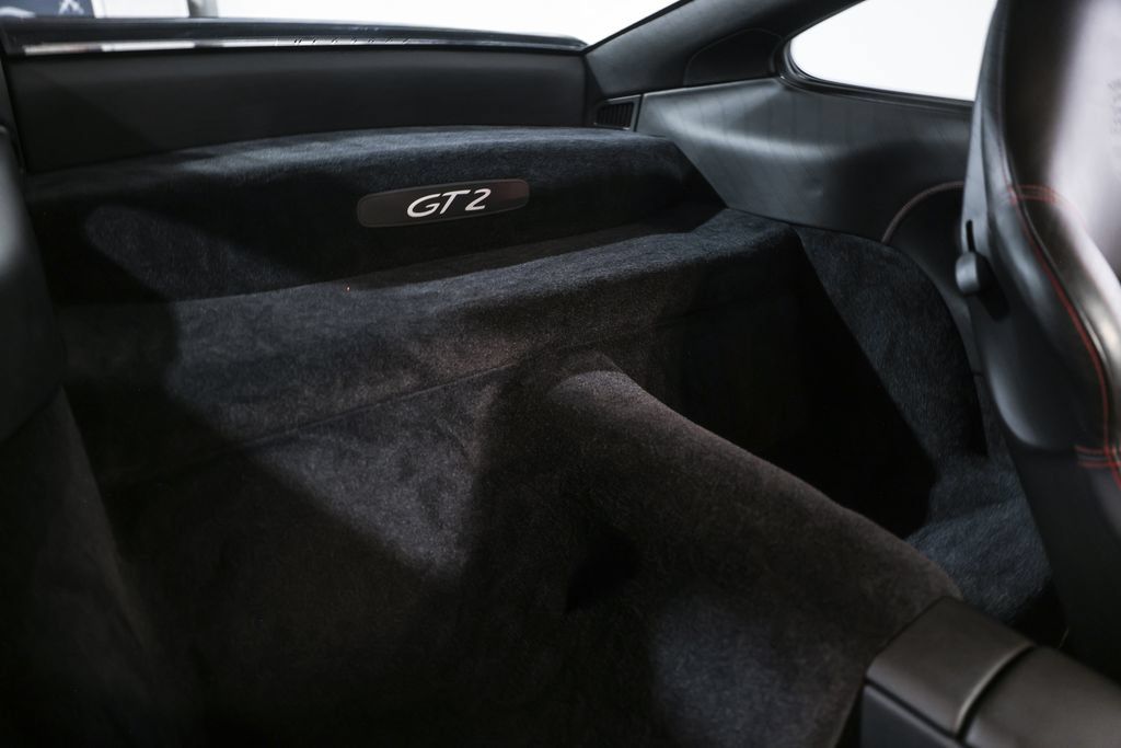 Used 2003 Porsche 911 GT2 RWD image 26
