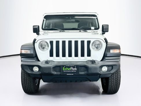 Used 2020 Jeep Wrangler Unlimited Sport S AWD/4WD image 2