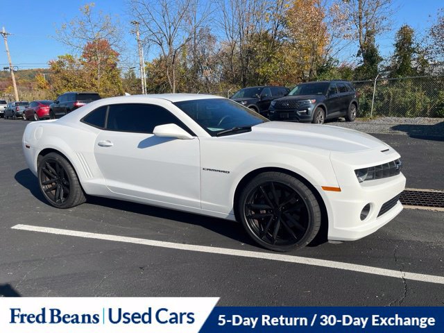 Used 2013 Chevrolet Camaro SS w/ RS Package RWD image 1