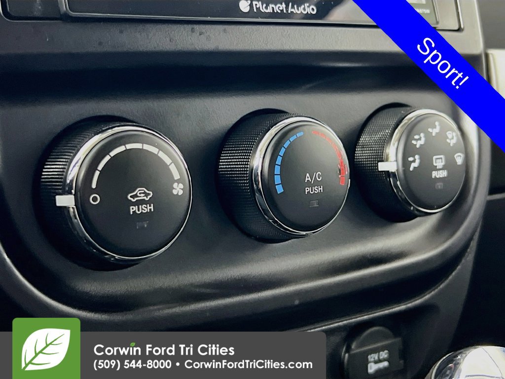 Used 2016 Jeep Compass Sport w/ Power Value Group AWD/4WD image 8