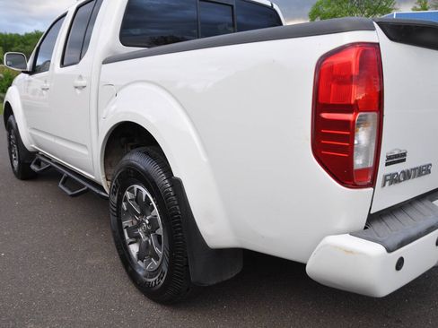 Used 2015 Nissan Frontier PRO-4X w/ Pro-4x Luxury Package AWD/4WD image 15