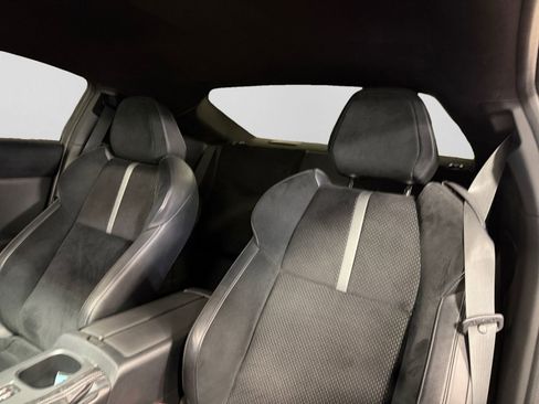 Used 2022 Toyota GR86 Premium w/ ALL Weather Mat Package (TMS) RWD image 37