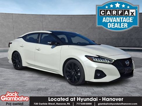 Used 2023 Nissan Maxima SR w/ Sport Mat Group FWD image 1