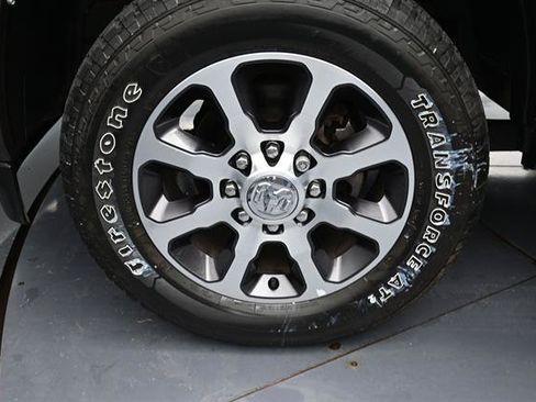 Used 2023 RAM 2500 Limited AWD/4WD image 19