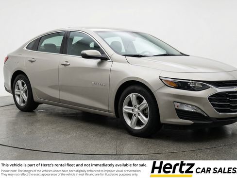 Used 2024 Chevrolet Malibu LT image 1