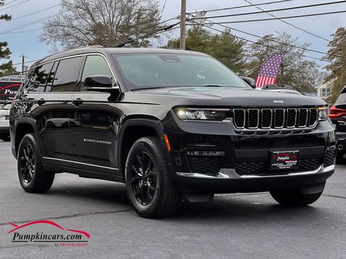 Used 2022 Jeep Grand Cherokee L Limited image 42