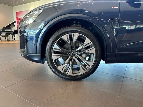 New 2026 Audi Q8 Premium Plus image 6