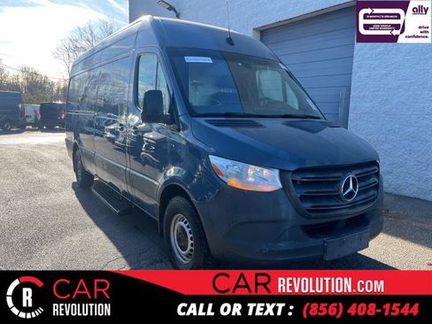 Used 2019 Mercedes-Benz Sprinter 170 image 1