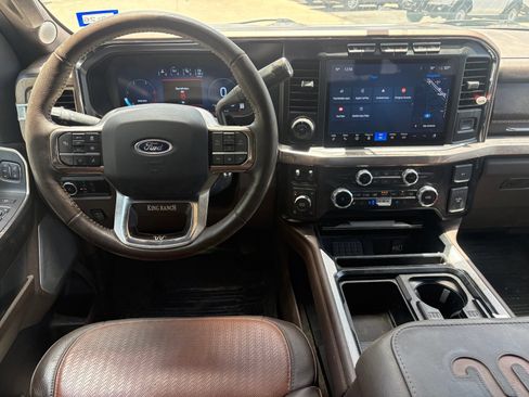 Used 2024 Ford F350 King Ranch AWD/4WD image 13