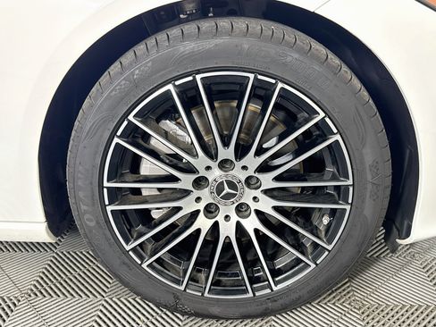 Used 2023 Mercedes-Benz C 300 Sedan image 29