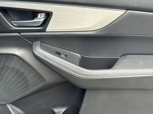 Used 2023 Acura MDX SH-AWD image 16