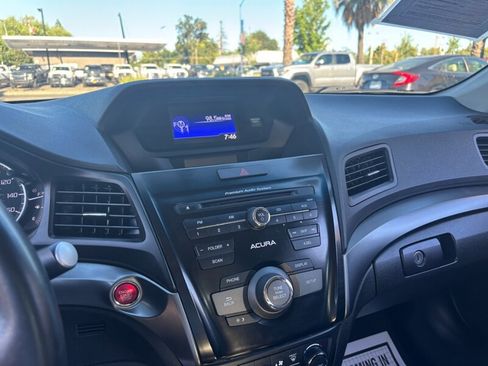 Used 2015 Acura ILX FWD image 14