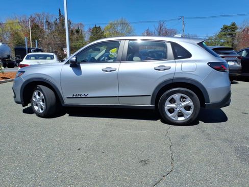 Used 2024 Honda HR-V LX image 8