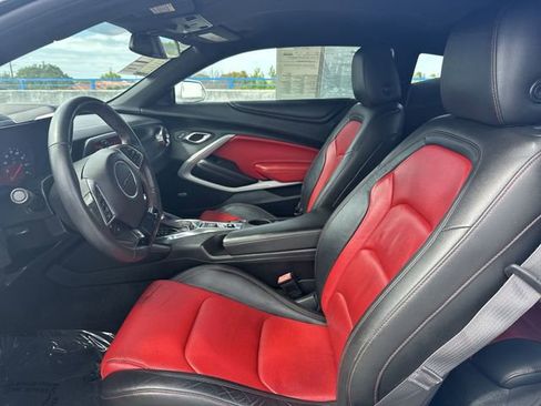 Used 2016 Chevrolet Camaro LT RWD image 23