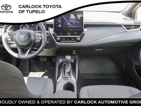 Used 2026 Toyota Corolla SE w/ SE Package FWD image 8