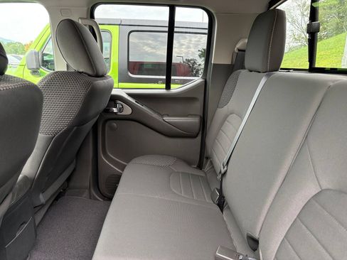 Used 2019 Nissan Frontier PRO-4X AWD/4WD image 8