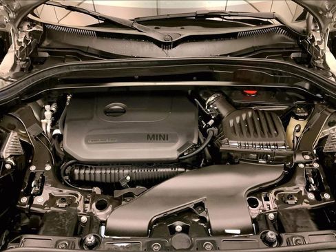 Certified 2024 MINI Cooper Countryman S w/ Signature Upholstery Package image 9