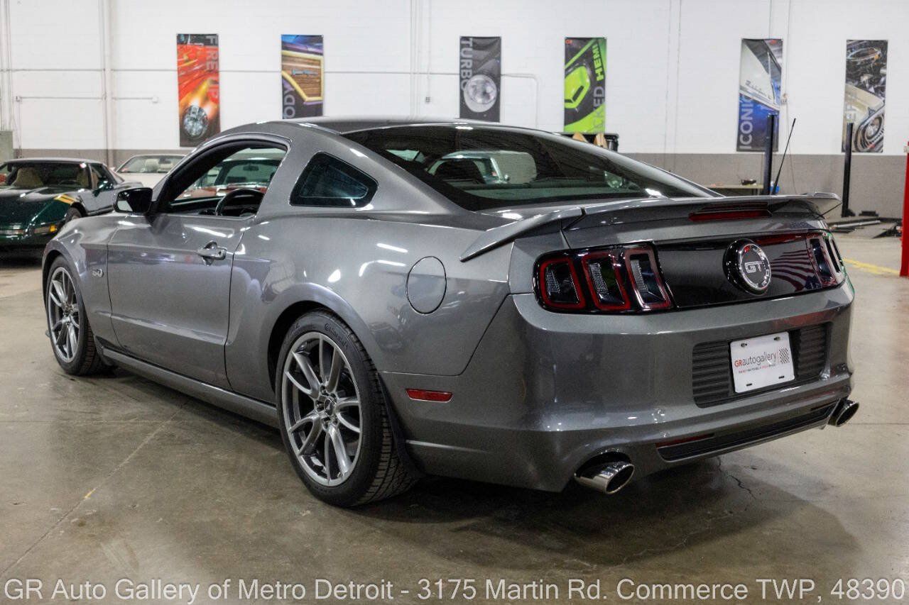 Used 2014 Ford Mustang GT Premium w/ GT Track Package RWD image 4