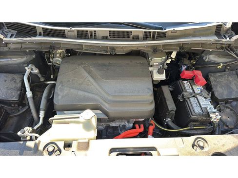 Used 2025 Nissan Leaf S FWD image 42