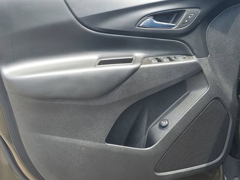 Certified 2023 Chevrolet Equinox LT FWD image 25