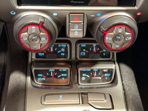 Used 2010 Chevrolet Camaro SS w/ LPO, Ground Effects Package RWD image 12