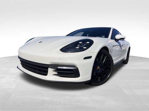 Used 2019 Porsche Panamera RWD image 9