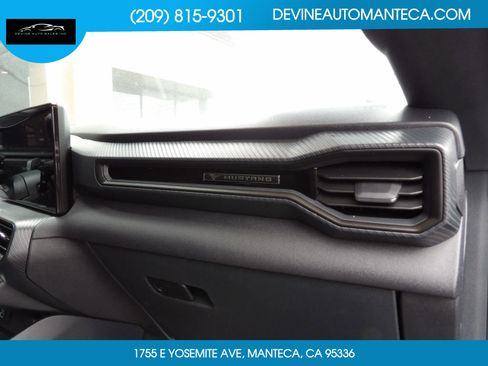 Used 2024 Ford Mustang Coupe image 13
