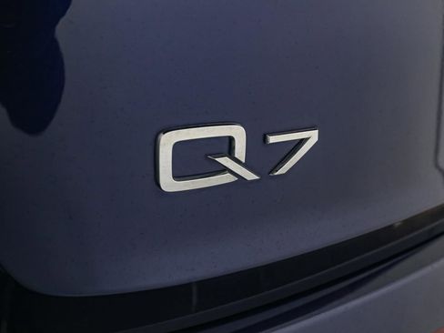 Used 2021 Audi Q7 3.0T Premium w/ Convenience Package image 11