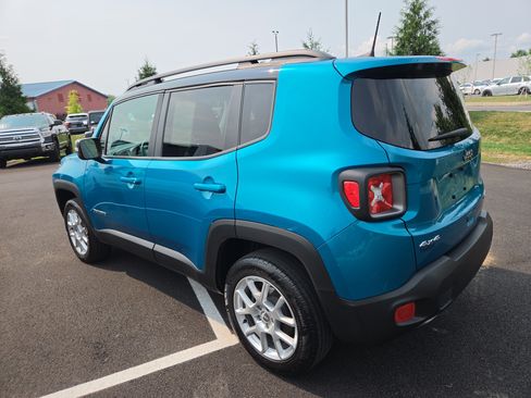 Used 2021 Jeep Renegade Limited AWD/4WD image 12