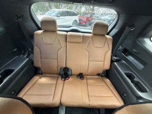 Used 2025 Kia Telluride EX X-Line AWD/4WD image 18