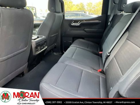 Certified 2024 Chevrolet Silverado 1500 RST w/ Z71 Off-Road Package image 12