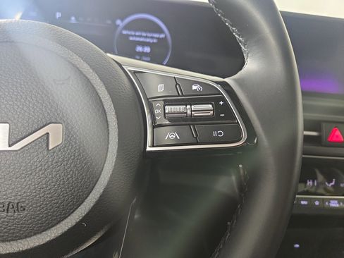 Used 2024 Kia Seltos S image 16