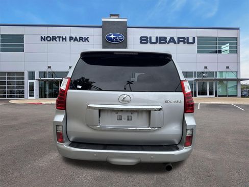 Used 2013 Lexus GX 460 w/ Comfort Plus Pkg AWD/4WD image 4
