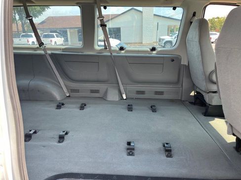 Used 2007 Ford E-150 and Econoline 150 XL image 11