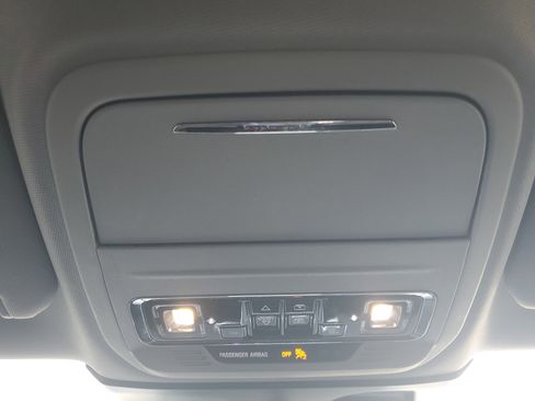 Used 2022 Lincoln Corsair Grand Touring image 42