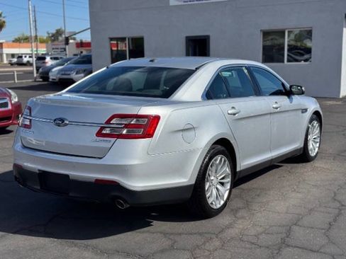 Used 2015 Ford Taurus Limited image 4
