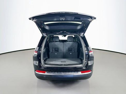 New 2026 Jeep Grand Cherokee L Laredo image 16