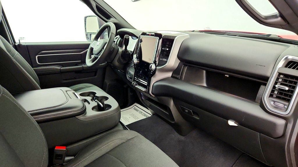 Used 2026 RAM 2500 Big Horn AWD/4WD image 25
