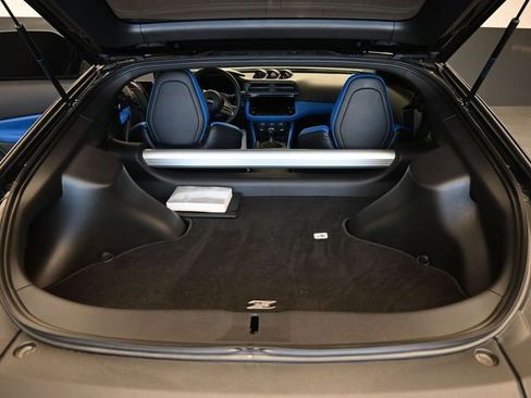 Used 2024 Nissan Z Performance w/ Floor Mat Package image 12
