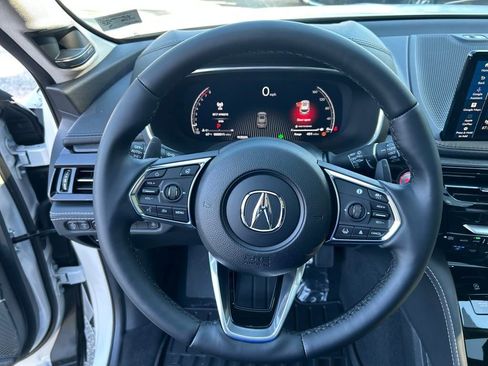 New 2026 Acura MDX SH-AWD image 18