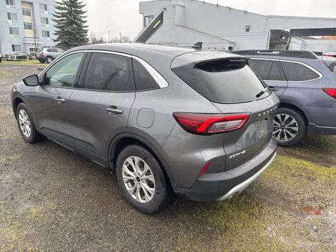 Used 2024 Ford Escape Active image 5