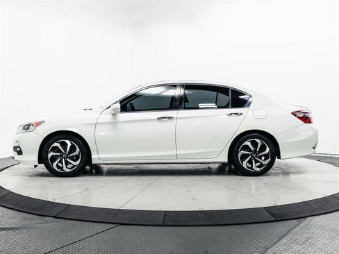 Used 2017 Honda Accord EX-L image 7