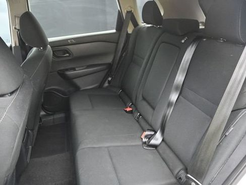 Used 2024 Nissan Rogue S AWD/4WD image 37