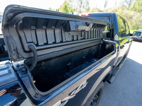 Used 2019 RAM 1500 Warlock AWD/4WD image 19