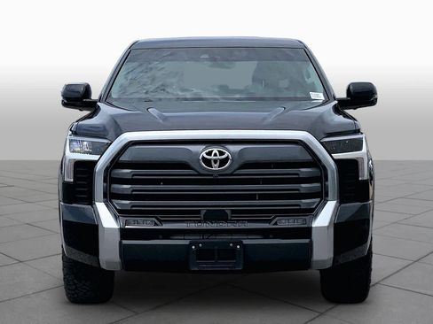 Used 2023 Toyota Tundra Limited AWD/4WD image 4